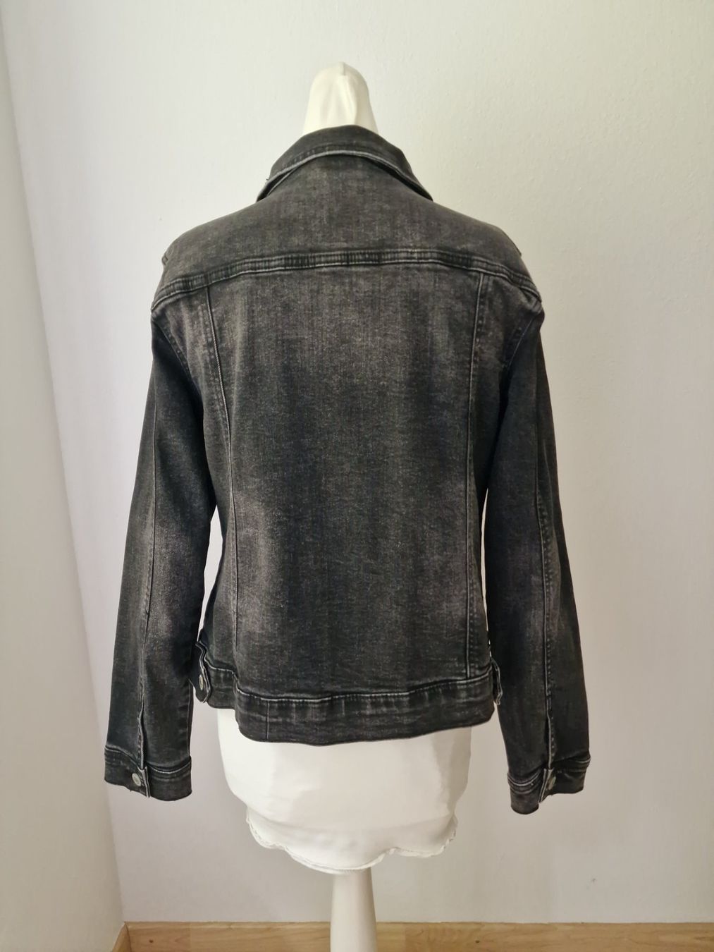 Giacche: Jeansjacke L – Nuovo (secondo la descrizione) da Lyss venduto da kar_vgn2 2