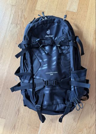 Rucksack Deuter Freerider 26 schwarz guter Zustand
