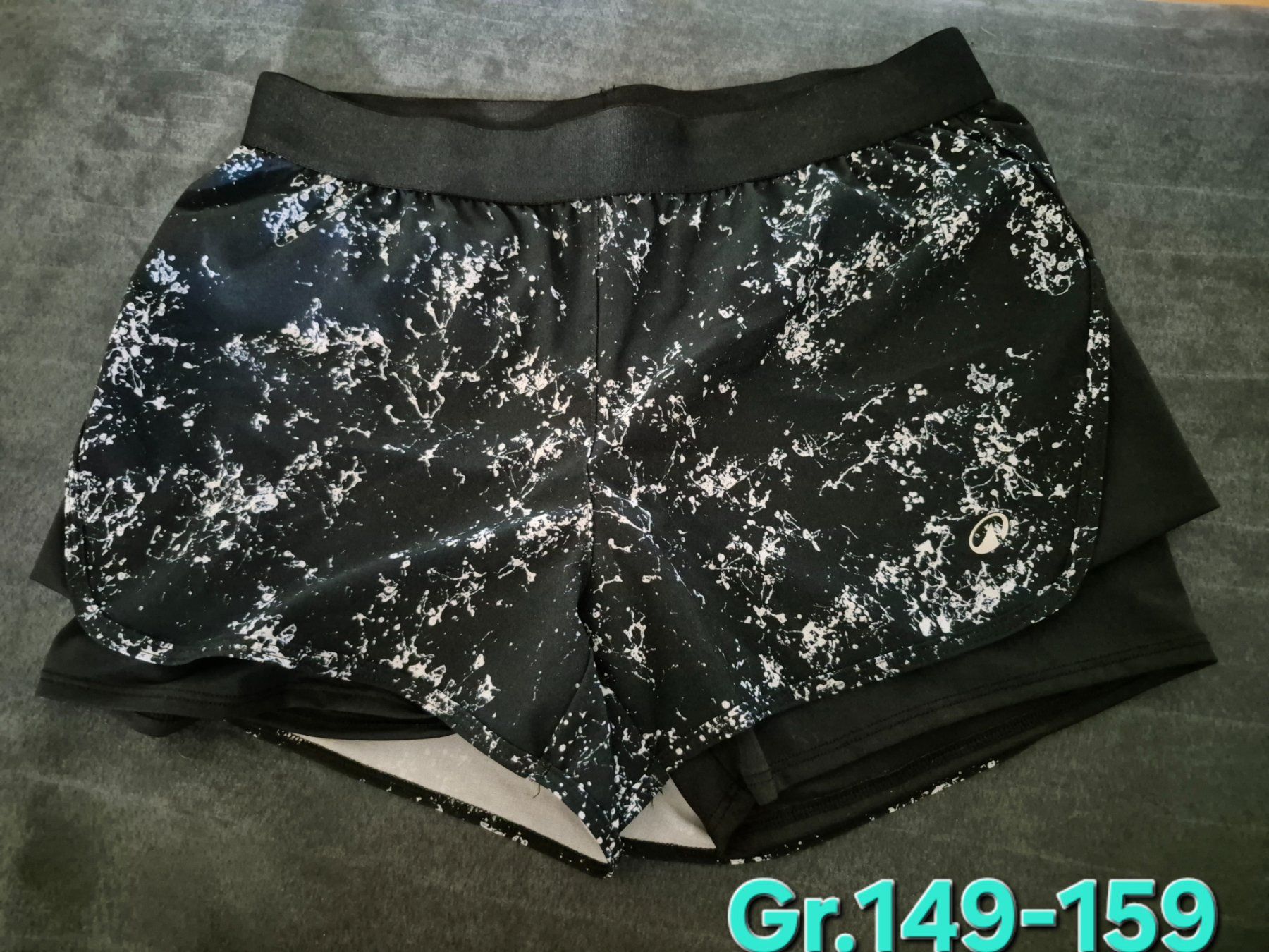 Pantaloni: Sportshorts Mädchen Gr.149-159 – Usato da Samstagern venduto da 79mace21