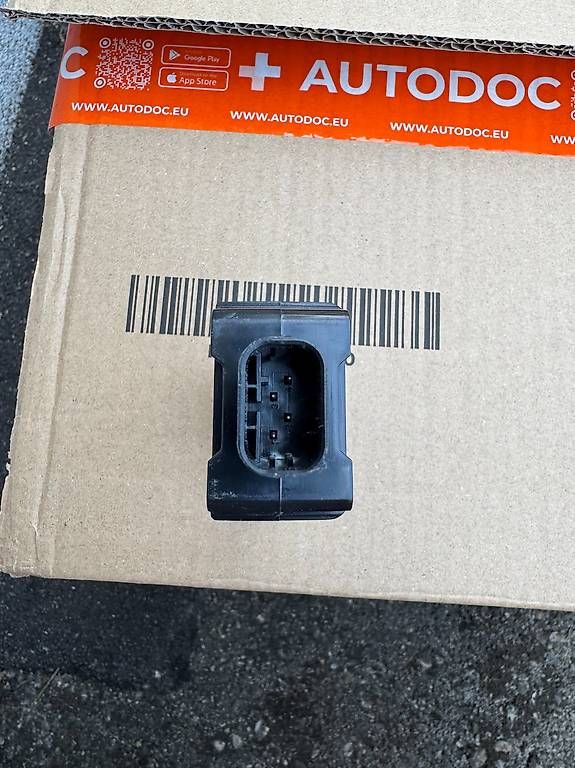 Volkswagen Alle Autoersatzteile: Module RDC / TPMS VW  5Q0 907 273 B  433 MHz – Gebraucht aus Engollon von Winters91 3