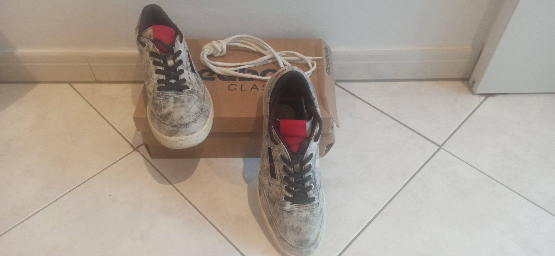 Scarpe da uomo: Reebok Classic x Kendrick Lamar Club C – Usato da porrentruy venduto da valie02 6