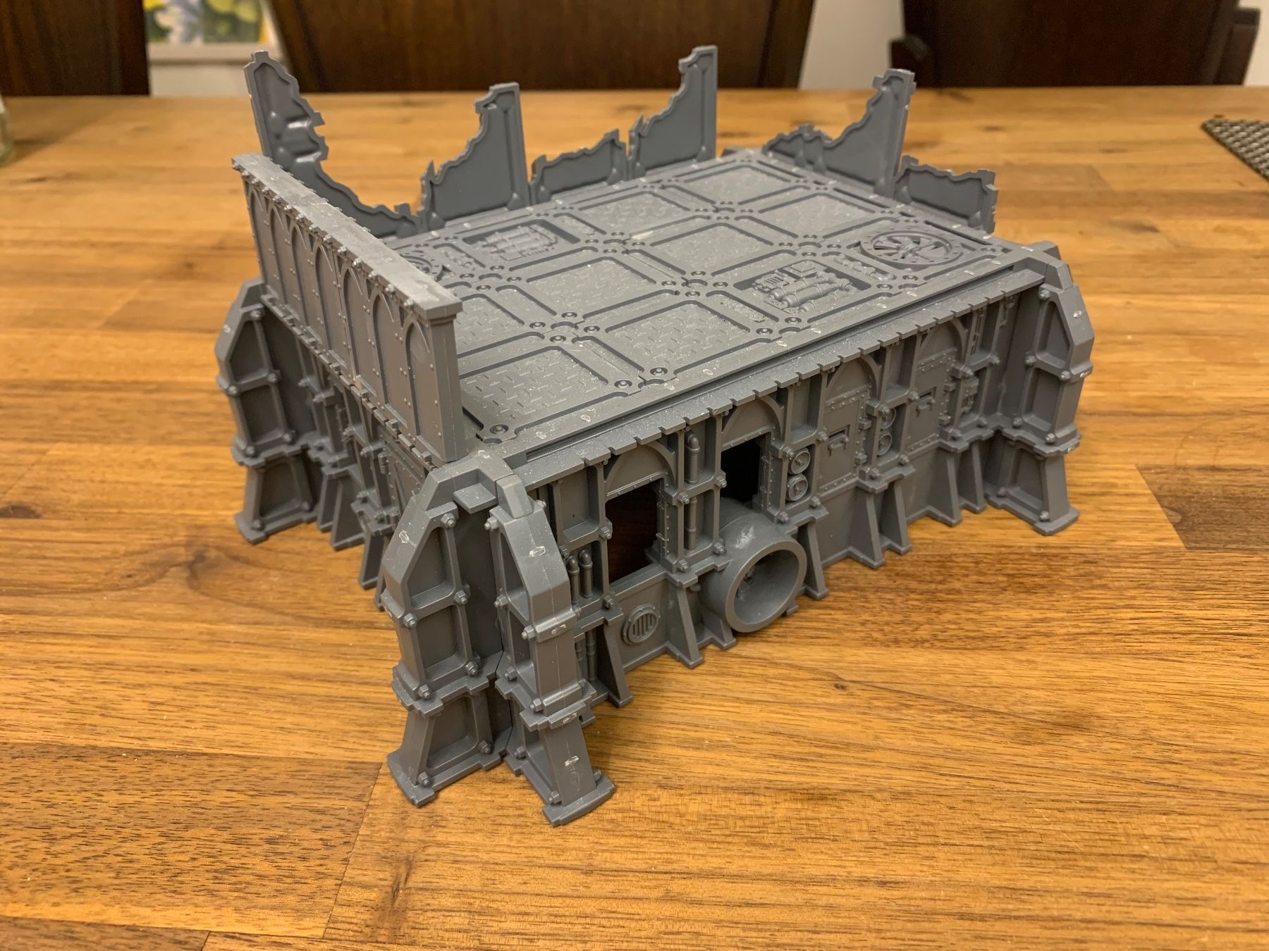 Statuette: Warhammer 40000 imperialer Bunker – Usato da Winterthur venduto da Compiorg