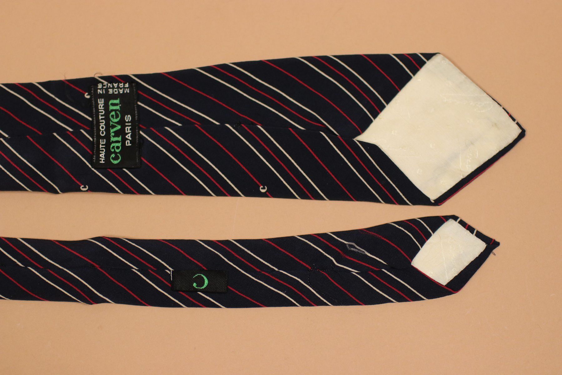 Krawatten: vintage CARVEN Silk  Tie – Gebraucht aus Hombrechtikon von BAZ-Vintage 1