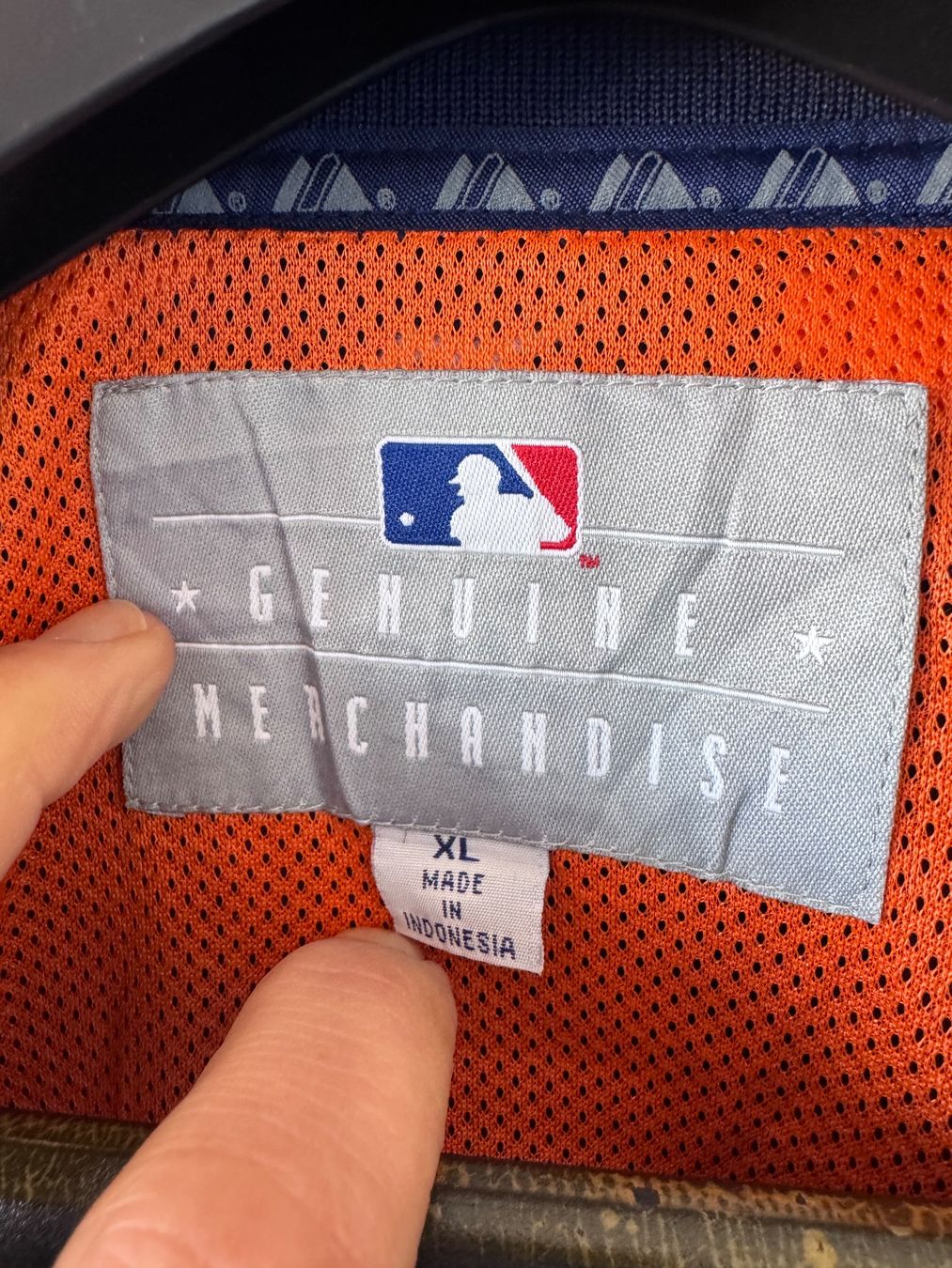 Maglioni & Felpe: Detroit Tiger MLB pullover MEN XL baseball jacket – Usato da Neuchâtel venduto da _Easy_to_Find_ 3
