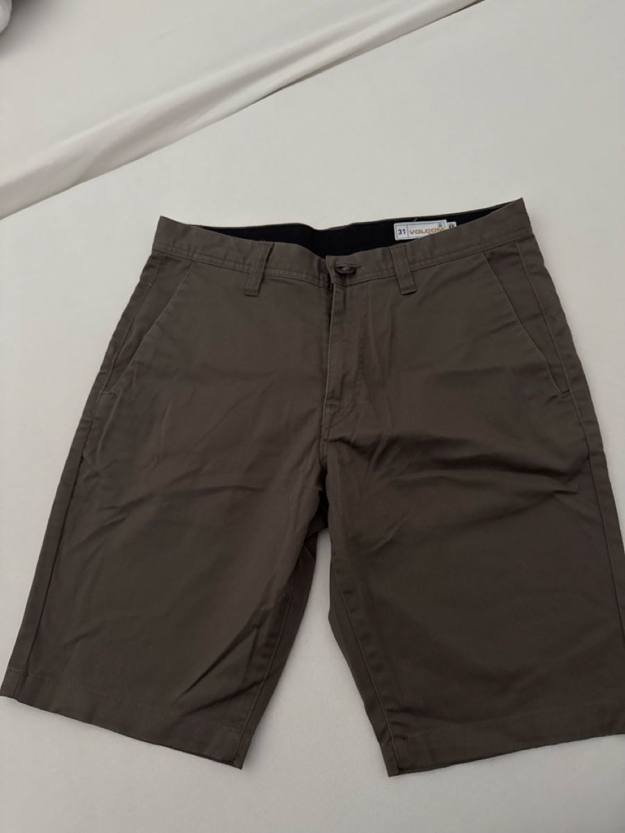 Volcom Hosen: Shorts Volcom – Gebraucht aus Fürstenau von Du-01