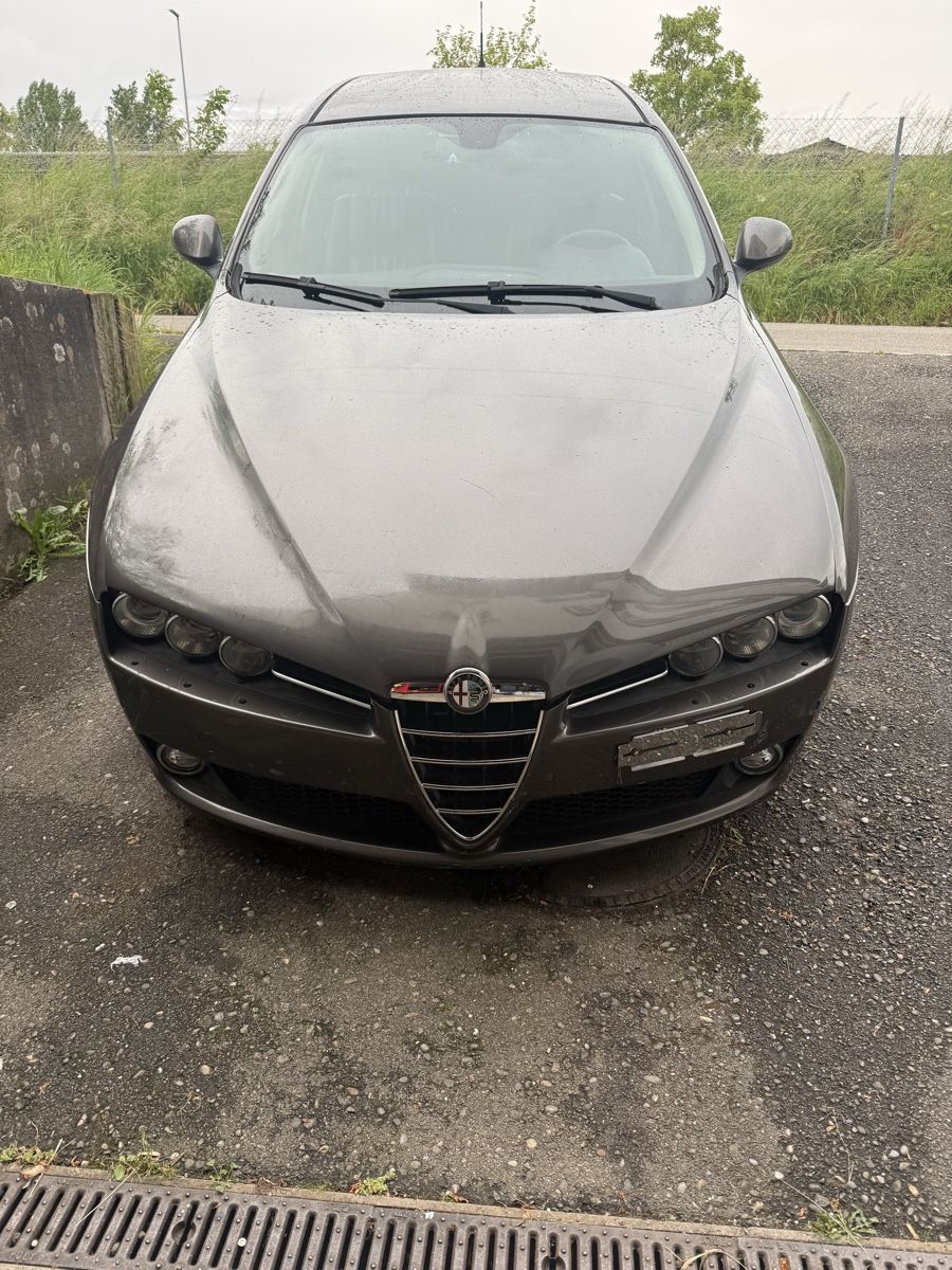 Alfa Romeo Automobili: Alfaromeo 159 JTD  – Usato da Steckborn venduto da L2009