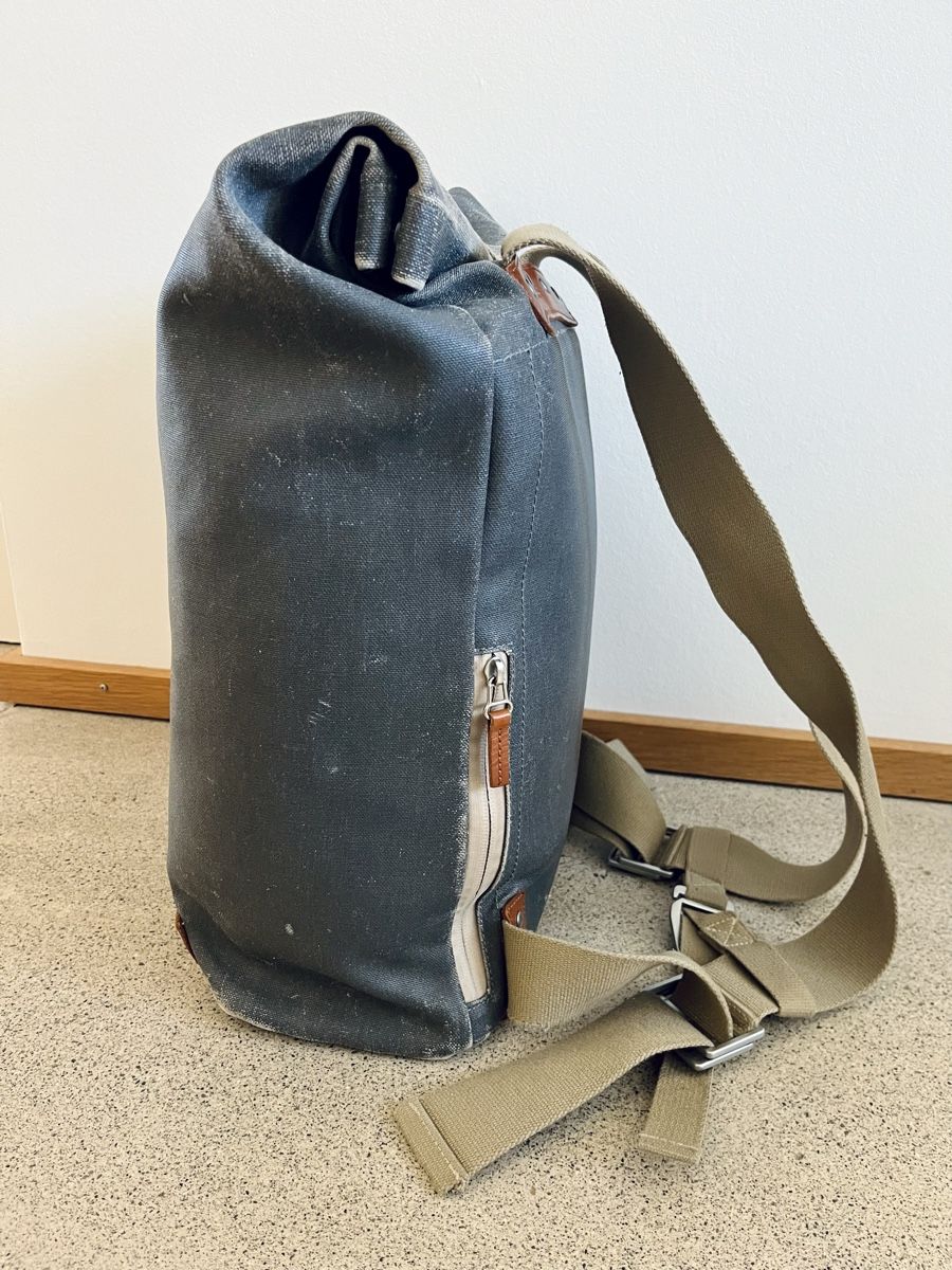 Brooks Zaini: Brooks Rucksack 26l blau – Usato da Bern venduto da Dwyck 1