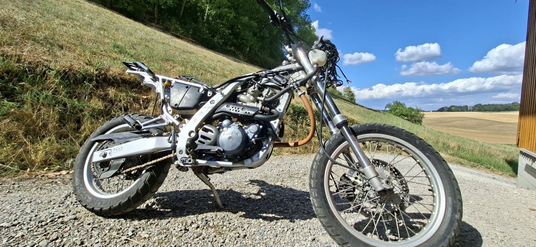 Aprilia Strada: Diverse Teile Aprilia Pegaso 650 ccm – Difettoso da Bennwil venduto da Andill