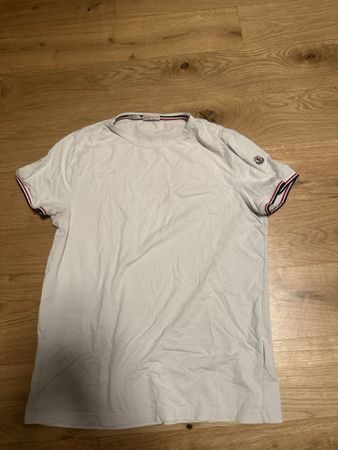 Moncler T-Shirt - Weiss mit farbigen Details, Grösse M