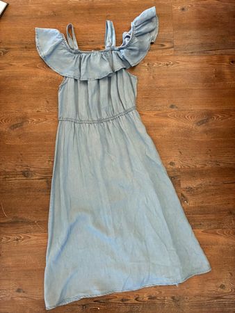tolles Kleid Gr. 170/174, Neu