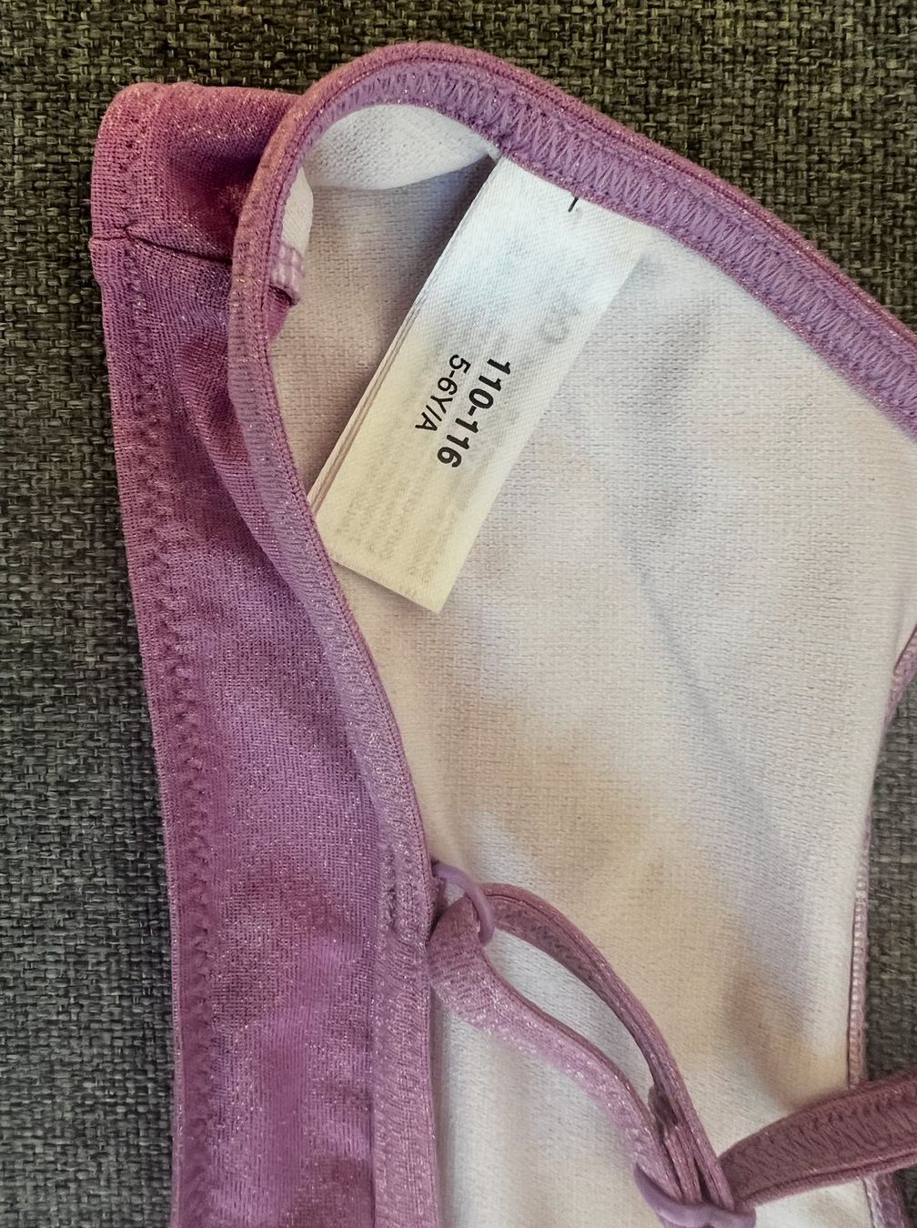 C&A Costumi da bagno & Bikini: C&A Bikini - 2 teilig Gr.110-116 – Usato da Zürich venduto da meggimay 1