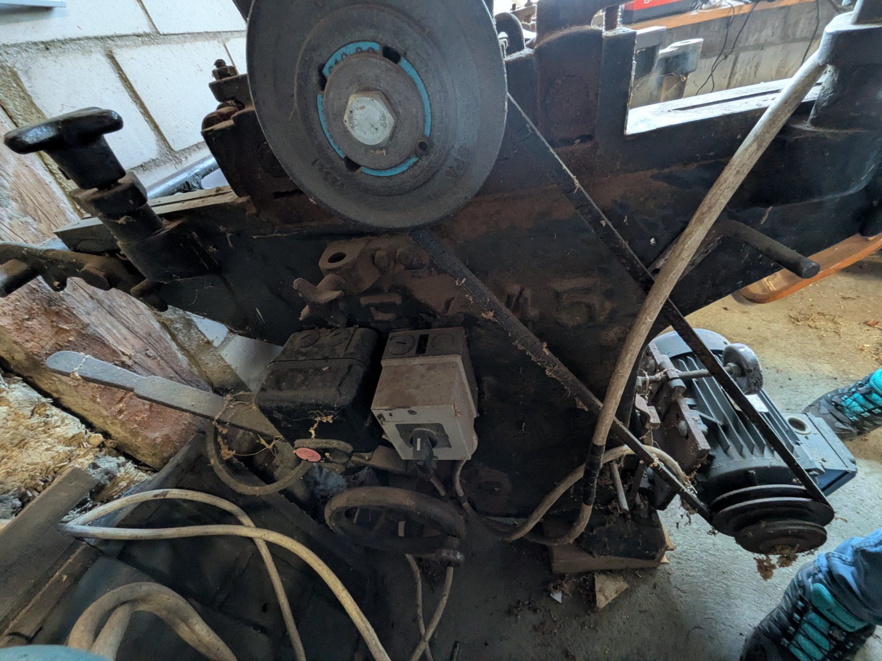 Toutes les machines: Hobelmaschine – D'occasion à Melchnau par Sunneblueme88 1