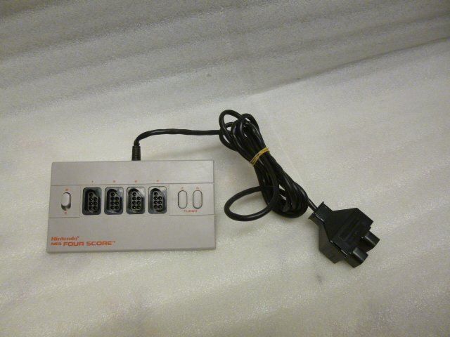 Nintendo Giochi: NES Nintendo Four Score - ORIGINAL – Usato da Pambio Noranco venduto da Pol69 4