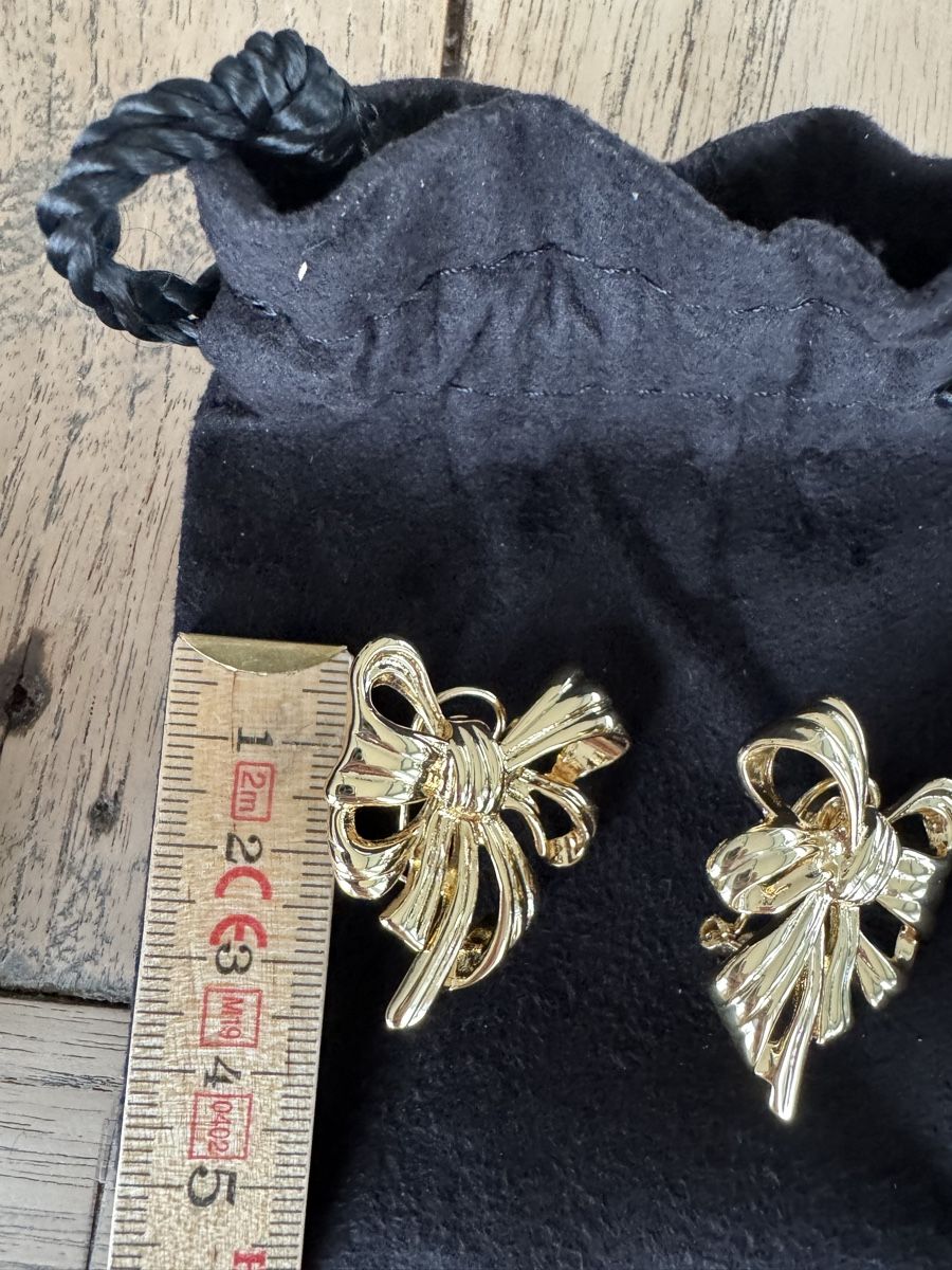 Orecchini pendenti & Orecchini a lobo: Gold Anine Bing Bow earrings – Usato da Altendorf venduto da n.langenbach 1
