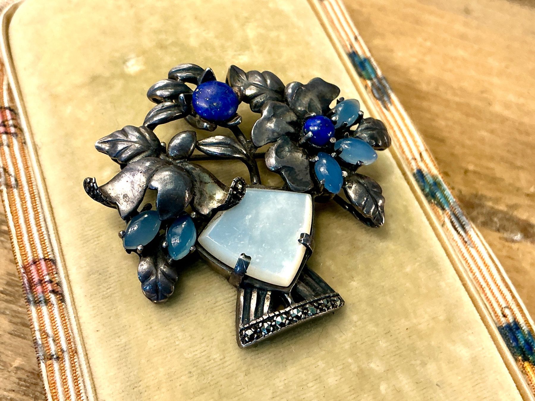 Spille & Fermagli: JUGENDSTIL BROSCHE SILBER 800-ER, LAPIS, AQUA CABOCHON,PERLM – Usato da Biglen venduto da Limarkt