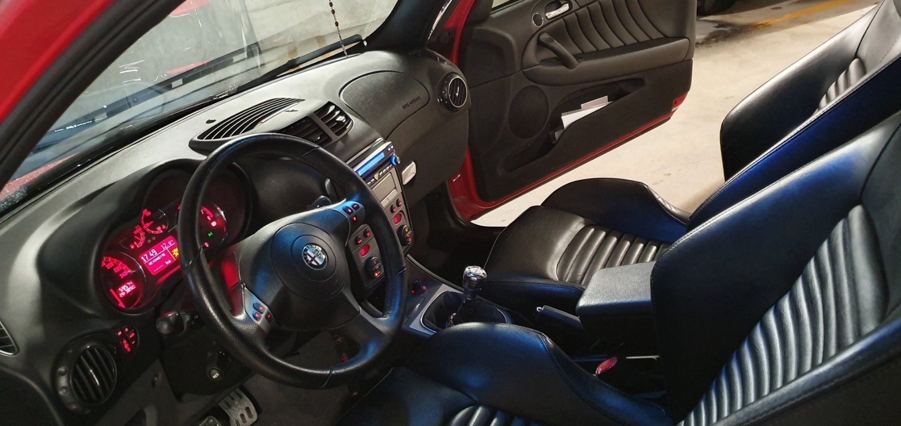 Alfa Romeo Automobili: Alfa Romeo 147 Ti Preis VHB – Usato da Spreitenbach venduto da DaviDino03 4