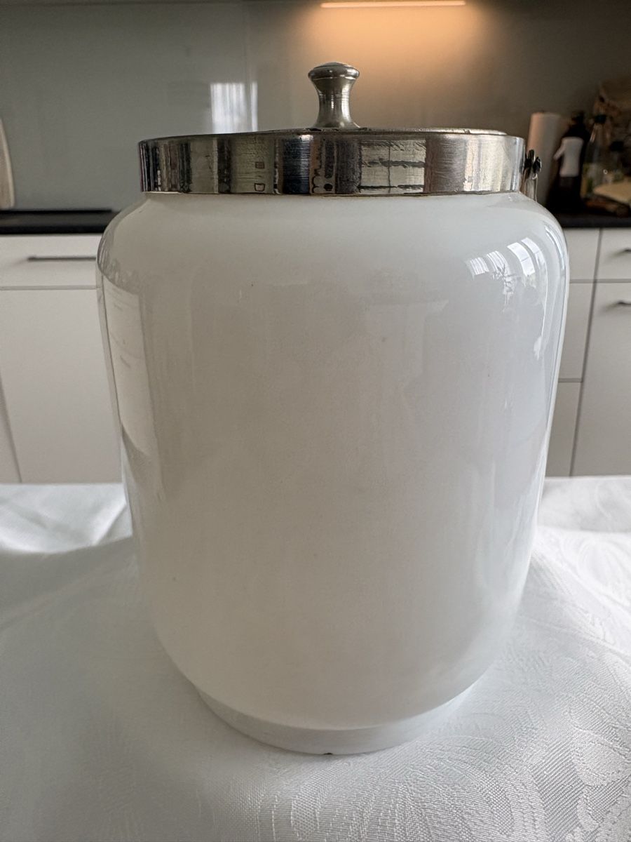 Verres: Glasbehälter – D'occasion à Schönenberg ZH par Roxana8820 1