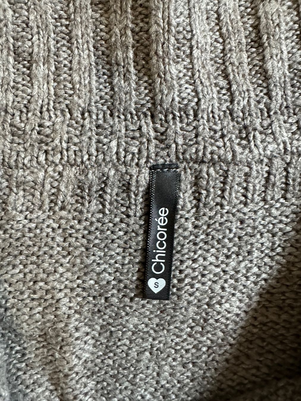 Pullover & Sweatshirts: Pullover Chicoree Kragen Grösse S guter Zustand – Gebraucht aus Schaan von Hermine2018 1