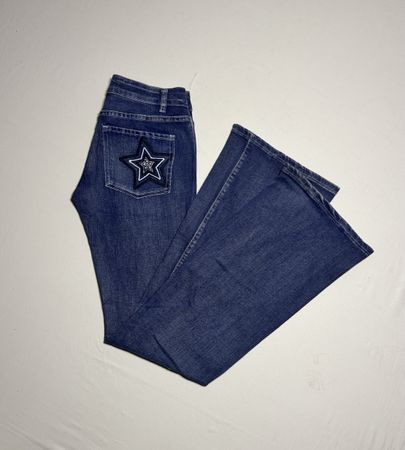 Y2K Star Patch Flared Jeans – Vintage Low Rise star details⭐