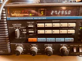 Radio Kenwood R2000 RX avec filtre monté