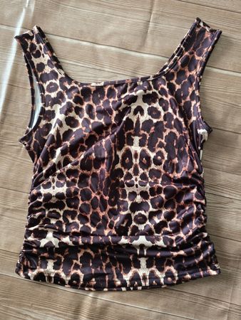 ​😍 Stylisches Top mit Raffung - L - Animal Look