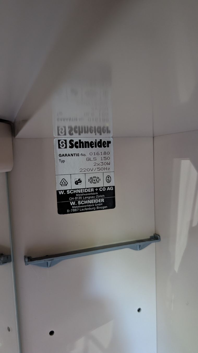 Armoires miroirs: Schneider Speigelschrank – D'occasion à Kastanienbaum par kr.arch 3