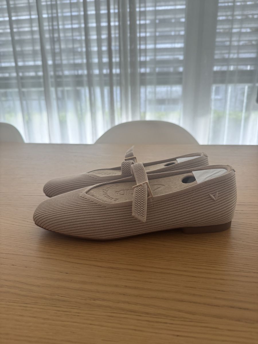 Vivaia Chaussures femmes: Vivaia Mary Jane Schuhe – Neuf avec emballage d'origine à Zuerich par evi_fmy2 1