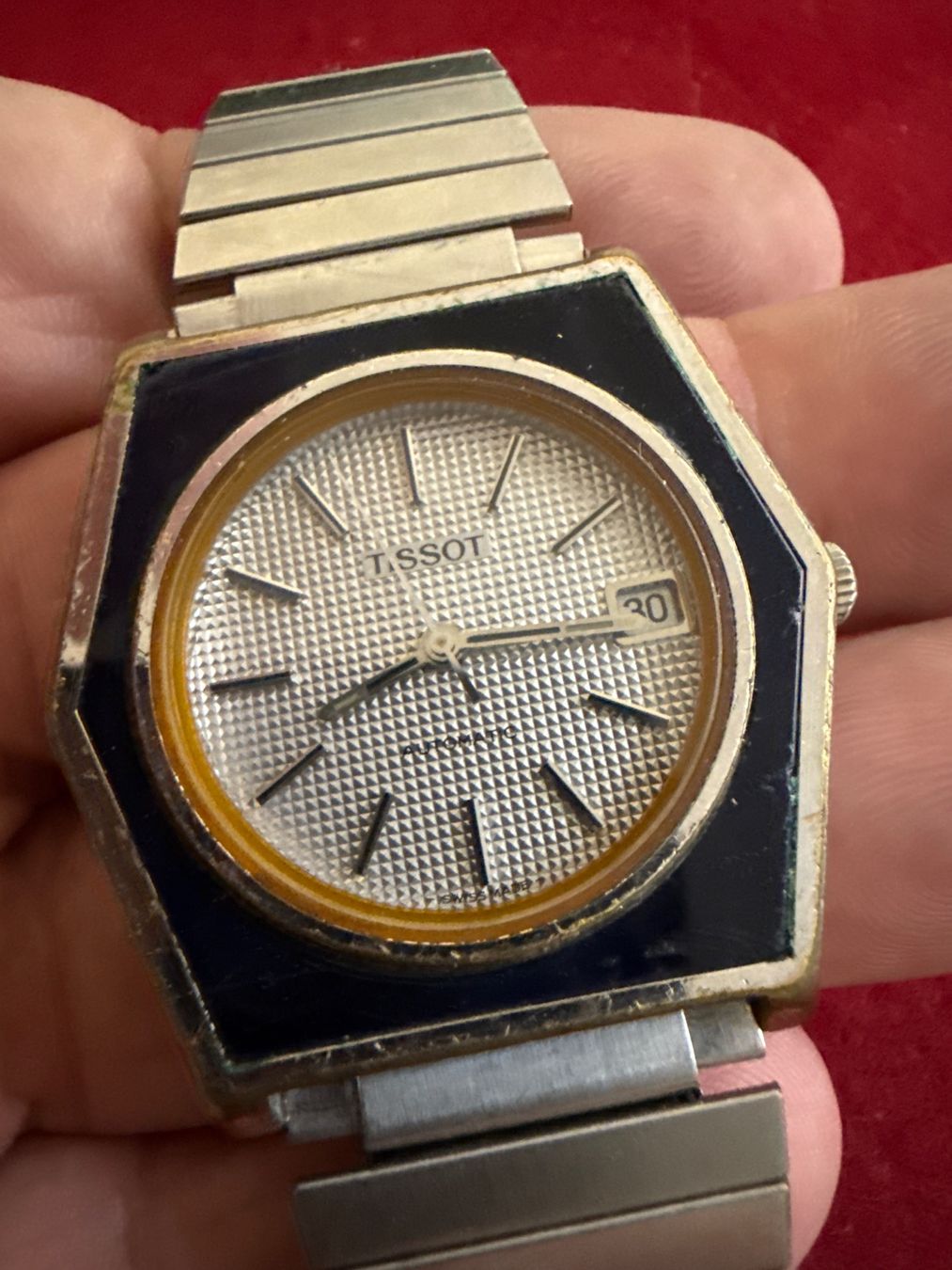 Tissot Uhren: Tissot Vintage Automatic 39 mm – Defekt aus Pfeffingen von Allhandelklgwatches