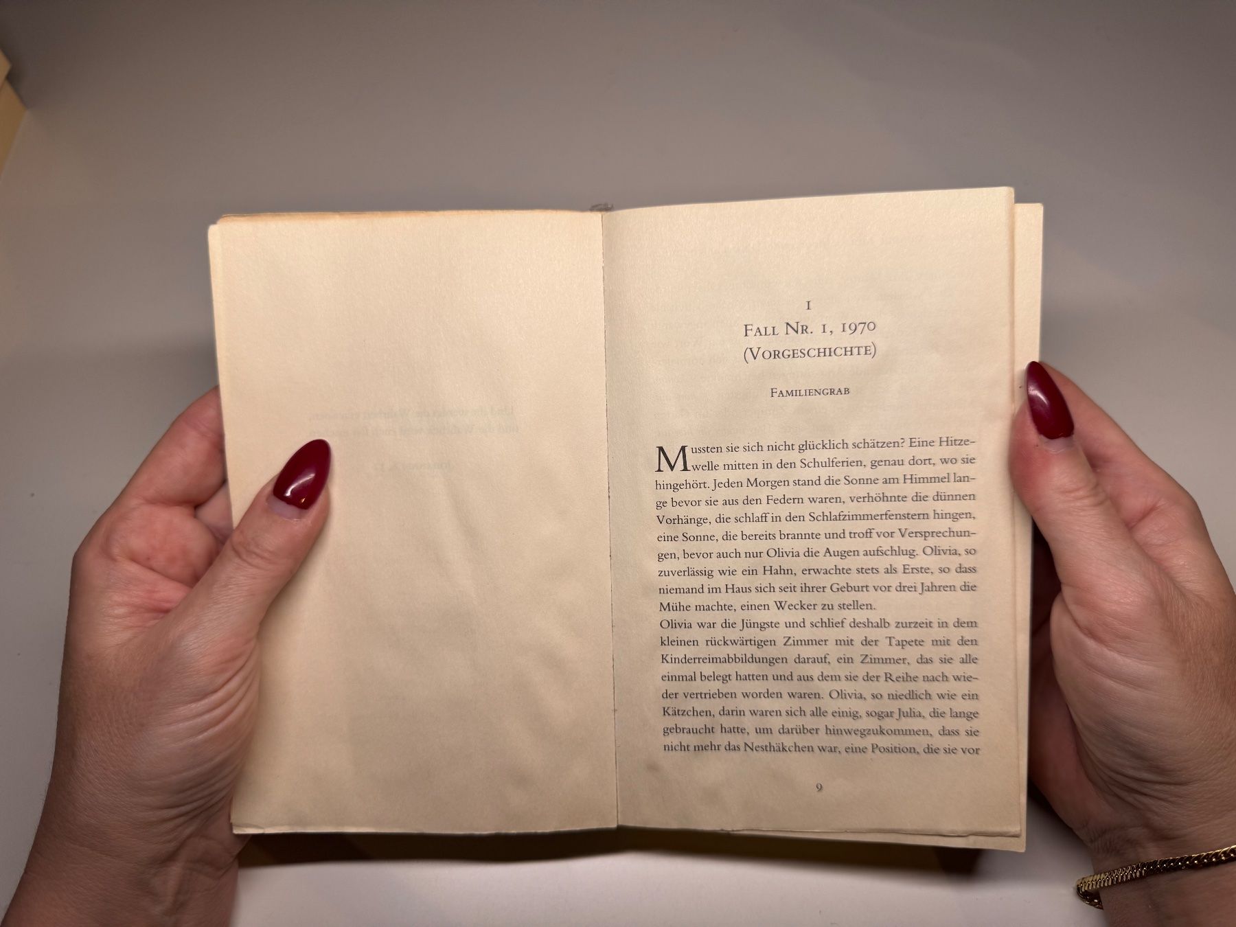 Libri: ROMAN: Kate Atkinson, Die vierte Schwester – Usato da Grosswangen venduto da Deutsche_Romane 5