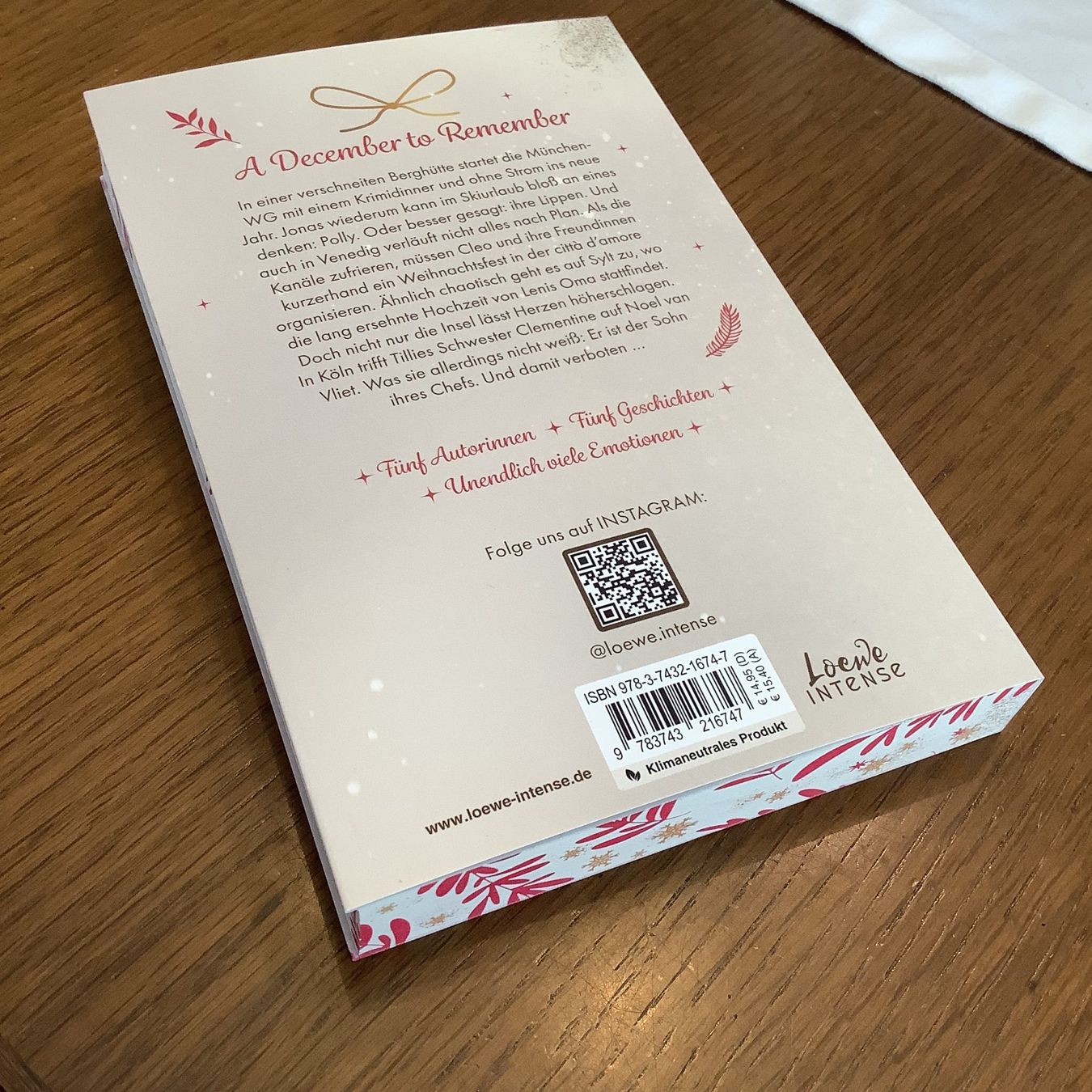 Libri: Feels like Christmas - Farbschnitt – Nuovo (secondo la descrizione) da Buochs venduto da ChaosSeth 2