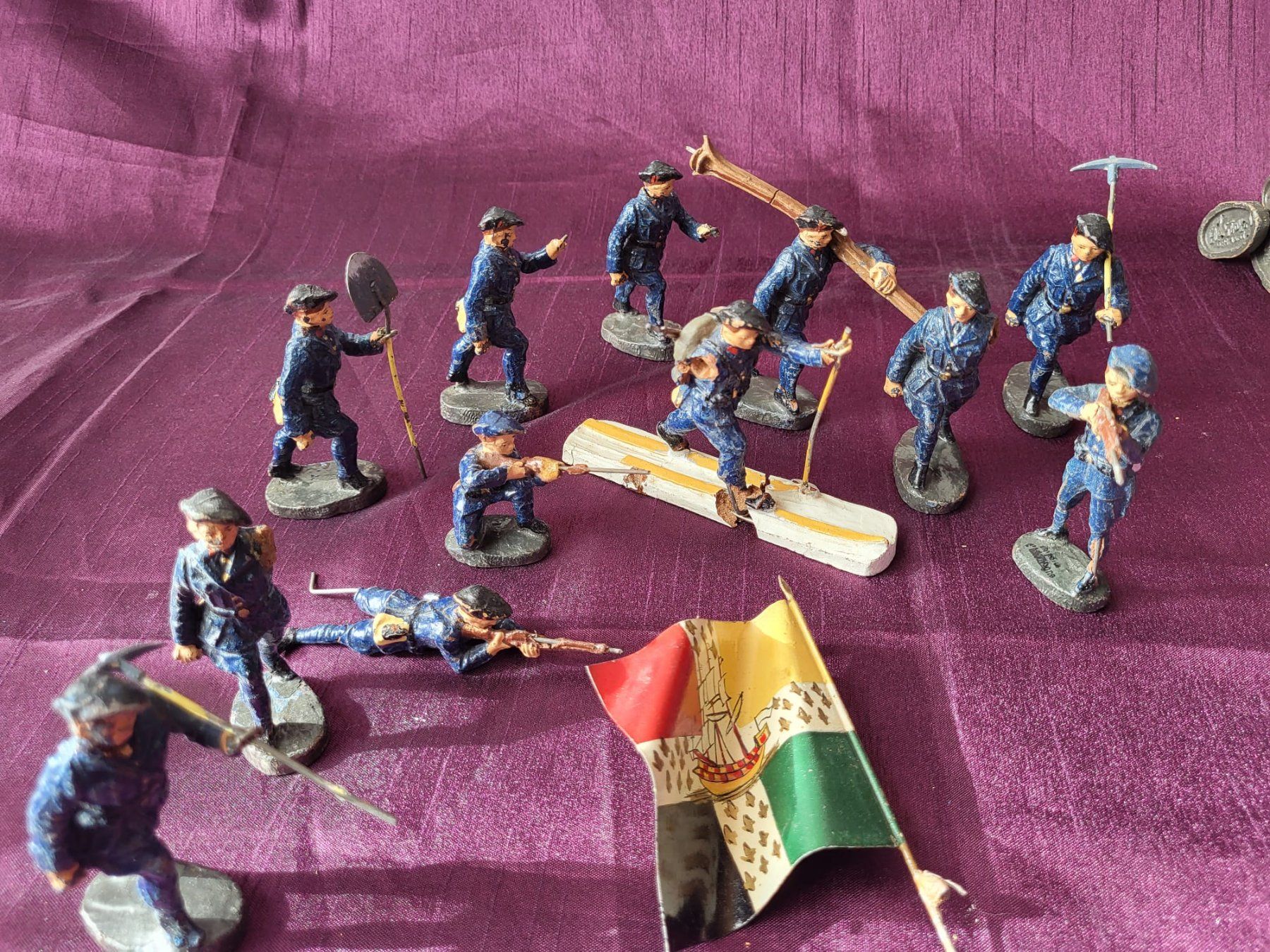 Elastolin Figuren 2 Weltkrieg