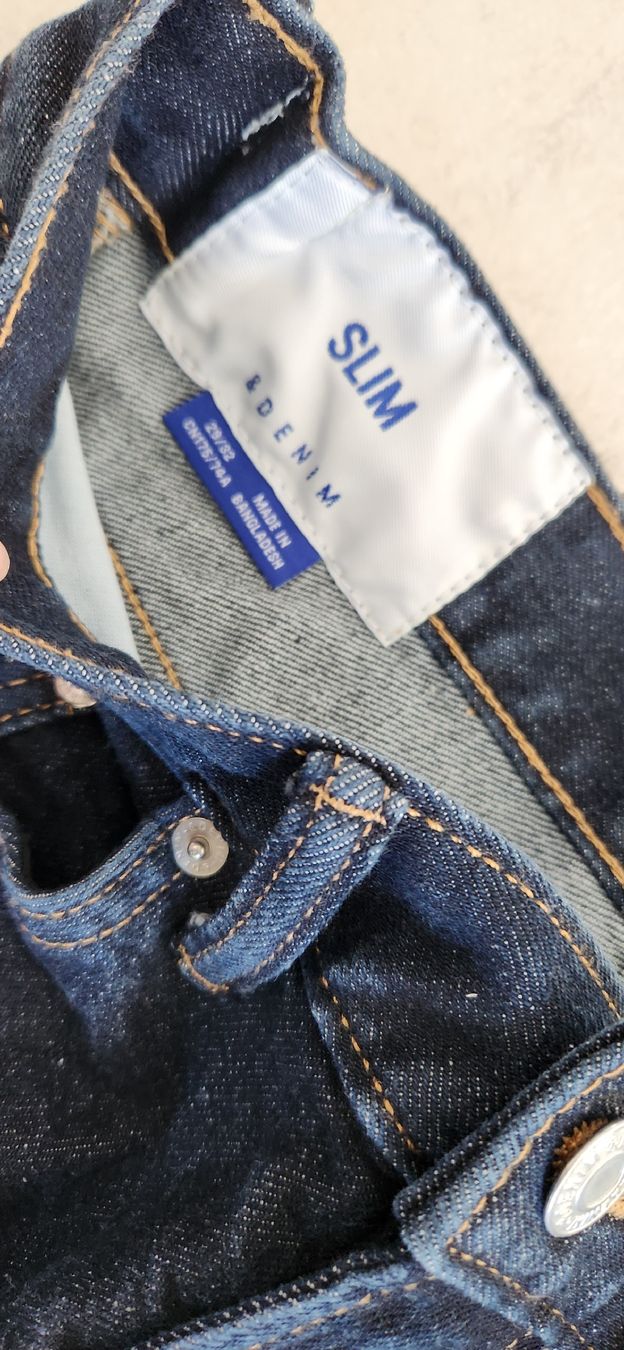 H&M Jeans: Slim Denim Jeans 29/32 – Gebraucht aus Lyss von Urma5 1