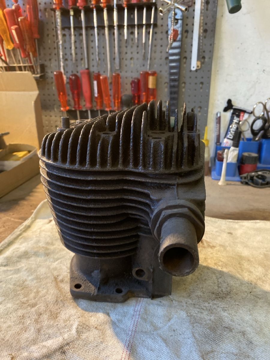 Motori: Zylinder für Oldtimer Motor - Deko oder Ersatz – Difettoso da Zürich venduto da alt-eisen 2