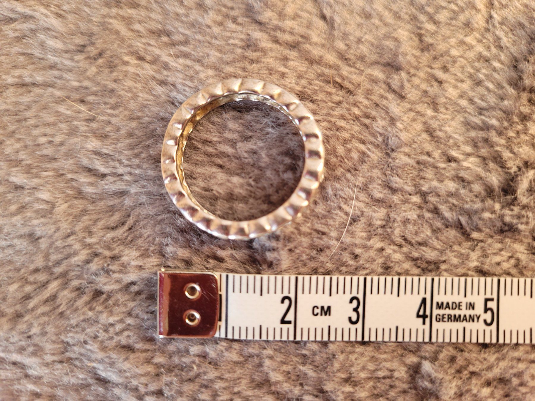 Anelli: Ring mit Zirkonia Steinen – Usato da Zollikofen venduto da WhiteCat 1