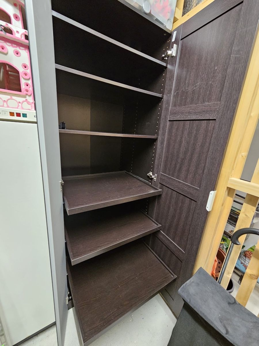 Armoires: Ikea Pax Schrank – D'occasion à Brüttisellen par sar_2h8n 1