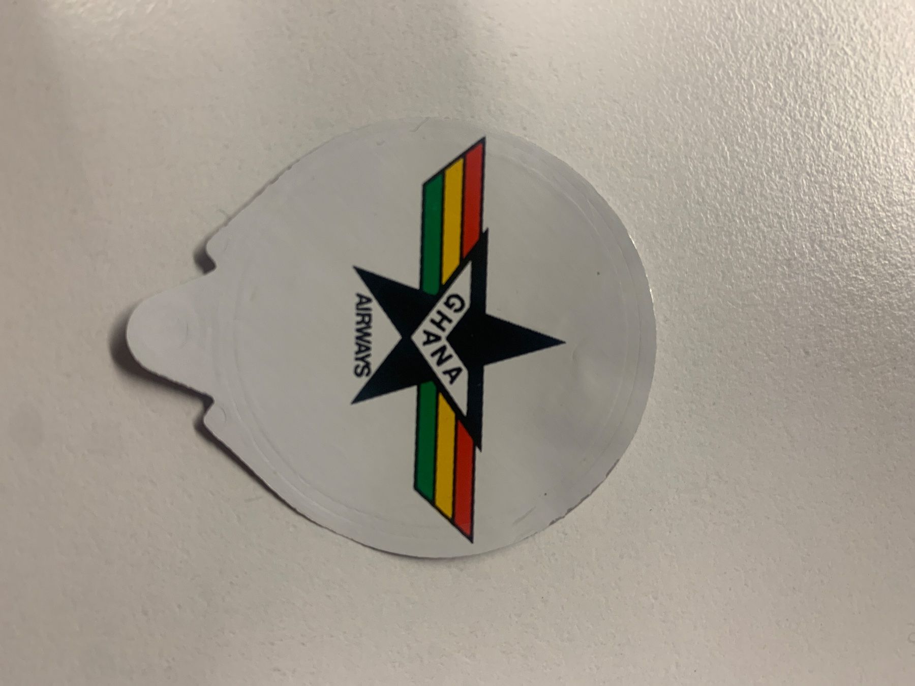 Coperchi dei cremini per caffè: Ghana Airways Kaffeerahmdeckel – Usato da Pfäffikon SZ venduto da Pmh