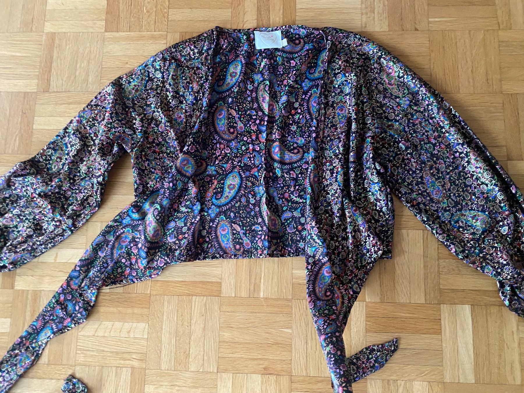 Camicette: Bluse cropped Gr S – Usato da Zug venduto da estarthyme 5