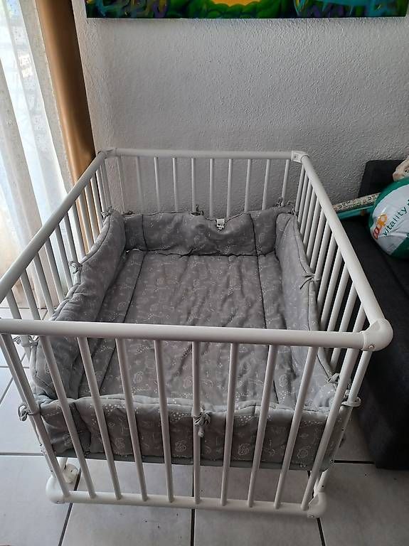 Box & Barriere di sicurezza: Geuther Laufgitter mit Einlage – Usato da Würenlingen venduto da Steeefeli 2