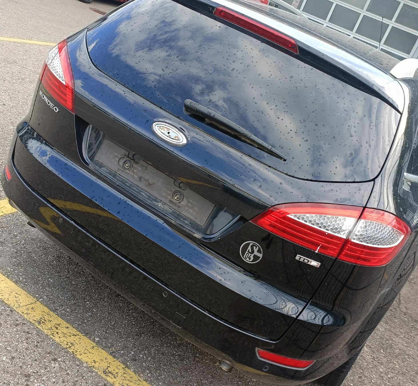 Ford Tutti pezzi di ricambio auto: Ford Mondeo  – Difettoso da Wil SG venduto da chz_7trm 1