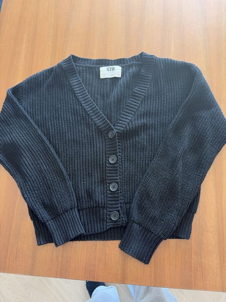 Giacche: Schwarzer Cardigan – Nuovo (secondo la descrizione) da Dietikon venduto da me9_mh2j