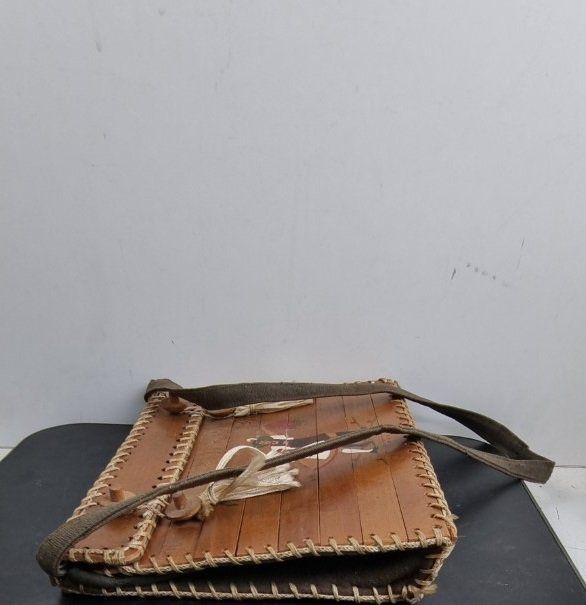 Taschen für Damen: Handtasche aus Holz und Stoff Trachtenmode – Gebraucht aus Flums von Flumsantik 3