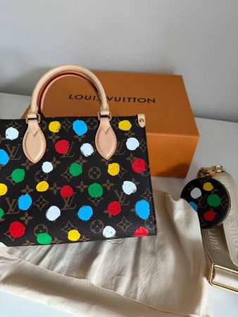 Louis Vuitton x Yayoi Kusama – OnTheGo PM