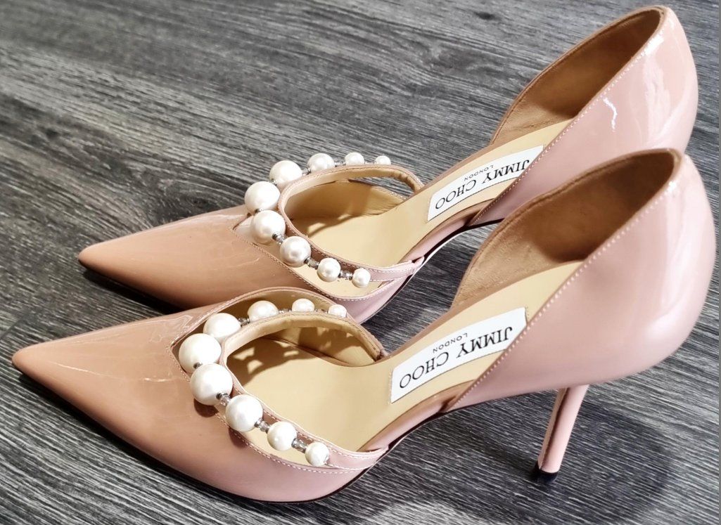 Jimmy Choo Chaussures femmes: JIMMY CHOO Pumps mit Perlen Gr. 38.5 – D'occasion à Uetliburg SG par mafrey63