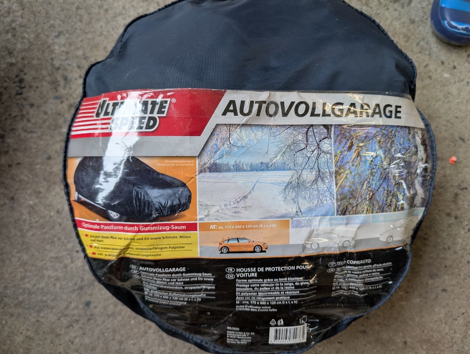 Abdeckhülle: Autovollgarage – Gebraucht aus Baar von Rbelcanto