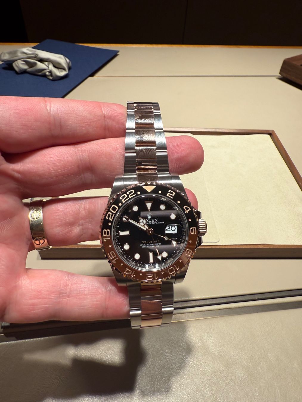 Rolex Orologi: Rolex GMT-Master II | Full Set | Box & Papers | NEW | Unworn – Nuovo e nell'imballaggio originale da Pfäffikon ZH venduto da topa85 5