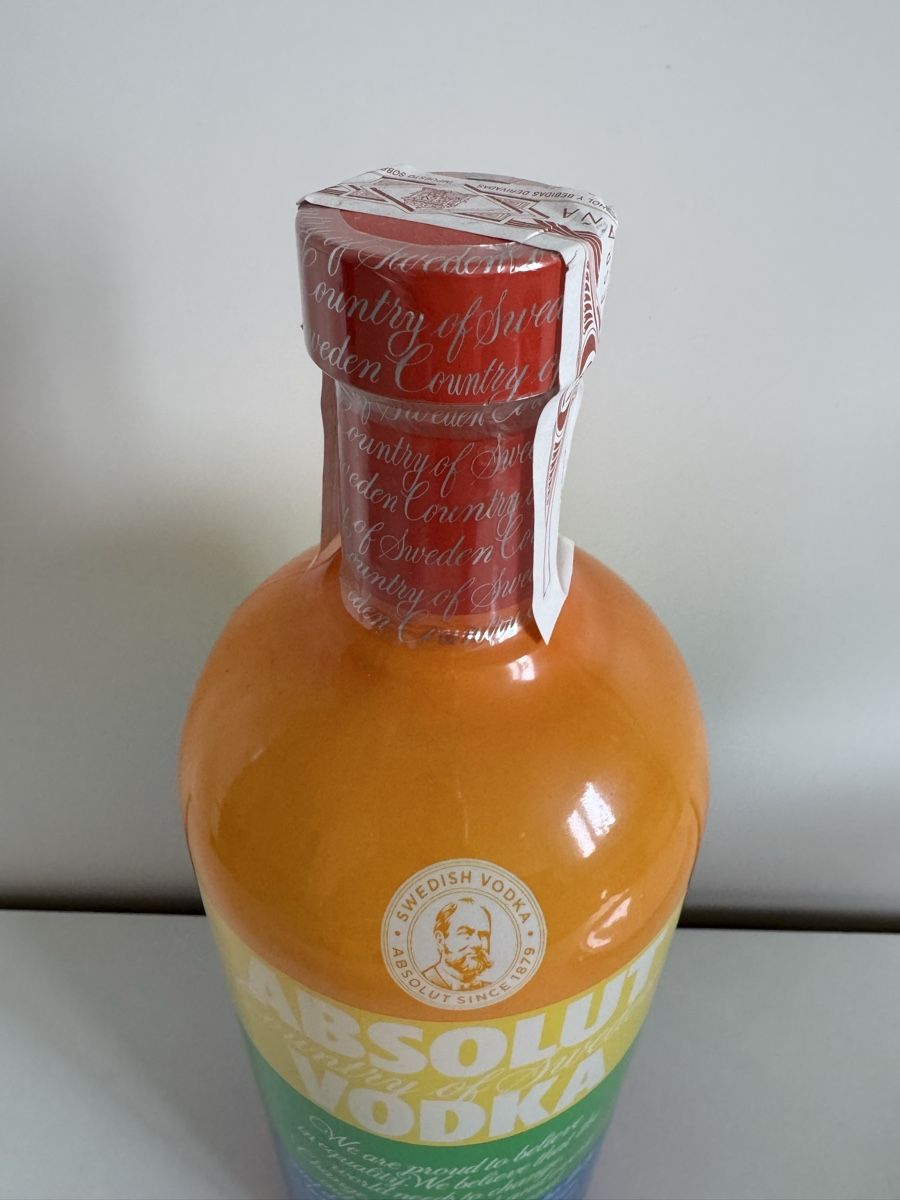 Absolut Vodka Bevande alcoliche: Absolut Vodka Colors V2, 2015, 1 Liter – Nuovo e nell'imballaggio originale da Mettmenstetten venduto da RLR2905 1