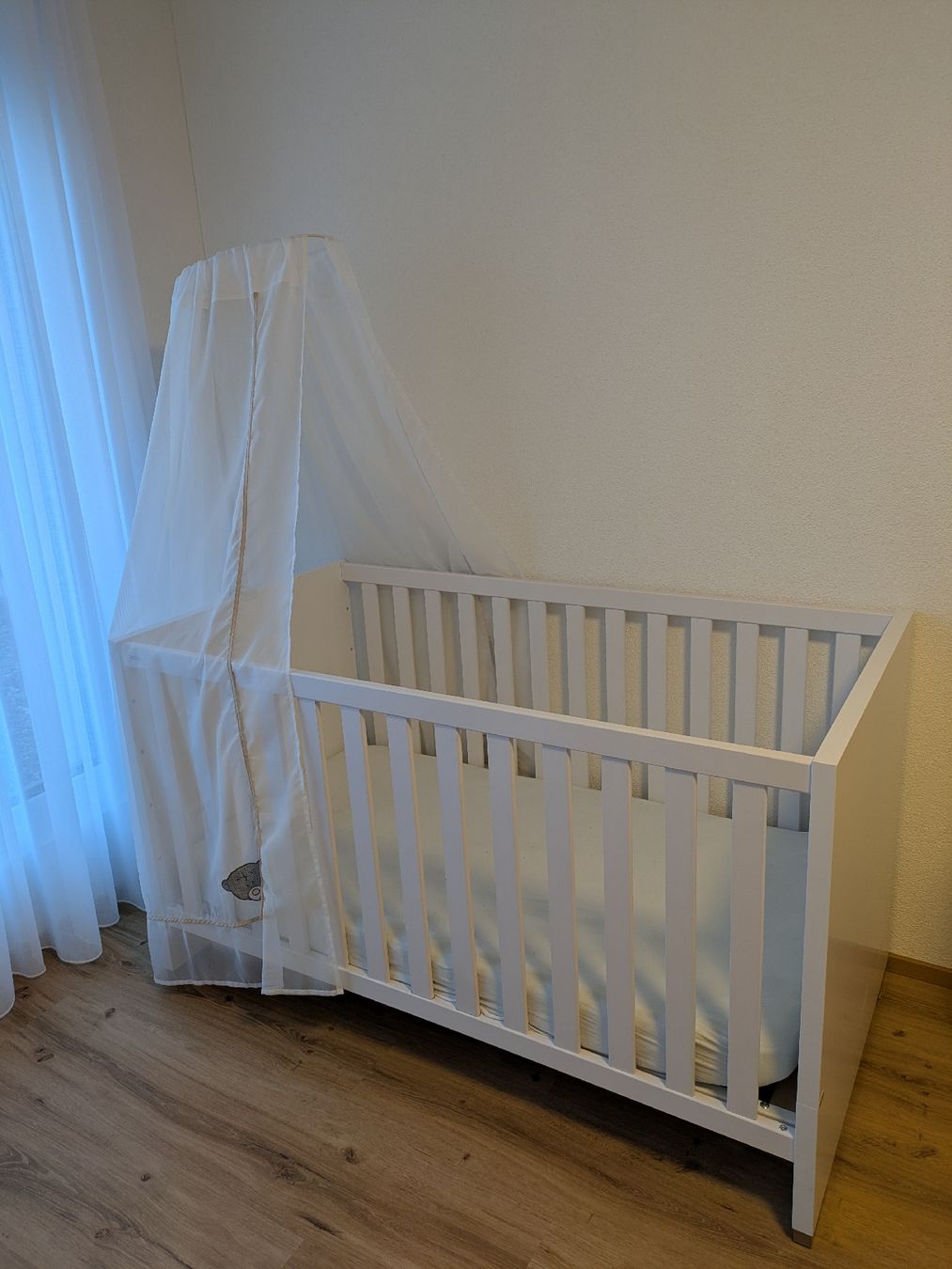 Letti: Paidi Babybett + Wickelkommode – Usato da Safenwil venduto da Deloshu 2