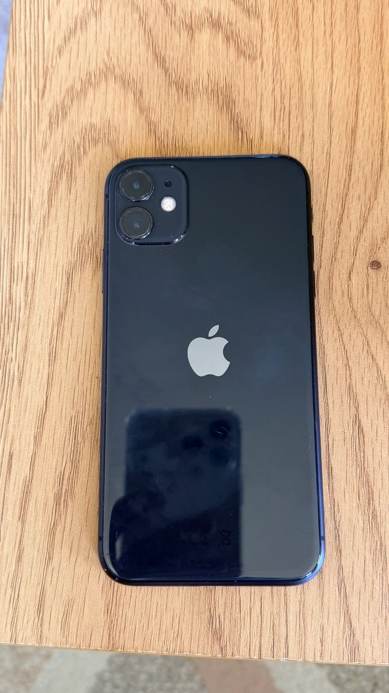 Apple Handys / Smartphones: iPhone 11 64GB – Gebraucht aus Zürich von rev_7dgl 1