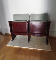 Originale Vintage-Kinostühle  2er-Sitzreihe mit Charme