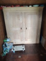 Schrank Kiefer hell 2 Tuerig 2 Schubladen Landhausstil